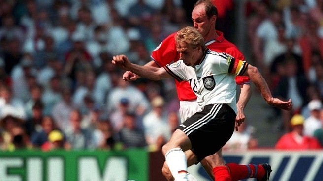 Đội tuyển Đức cũng chứng tỏ sức mạnh hủy diệt của mình khi giành ngôi nhất bảng C.